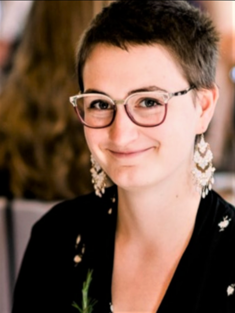 Anna Hoecker